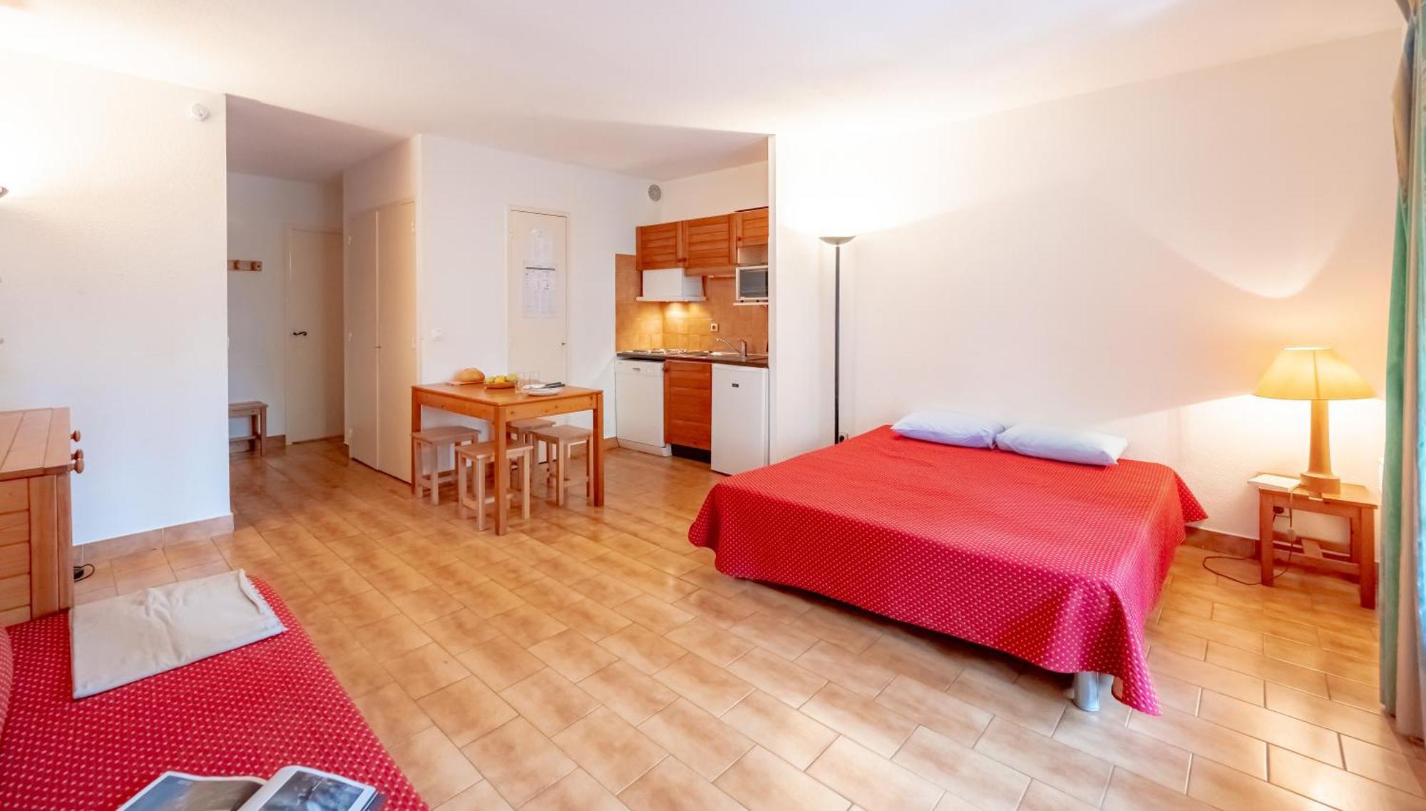 קבלייר-סור-מר Residence Partenaire Le Domaine De Garlande מראה חיצוני תמונה