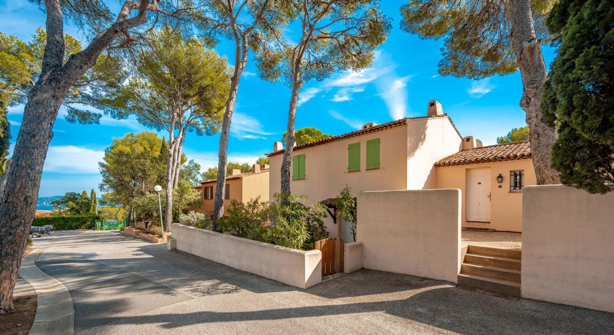 קבלייר-סור-מר Residence Partenaire Le Domaine De Garlande מראה חיצוני תמונה